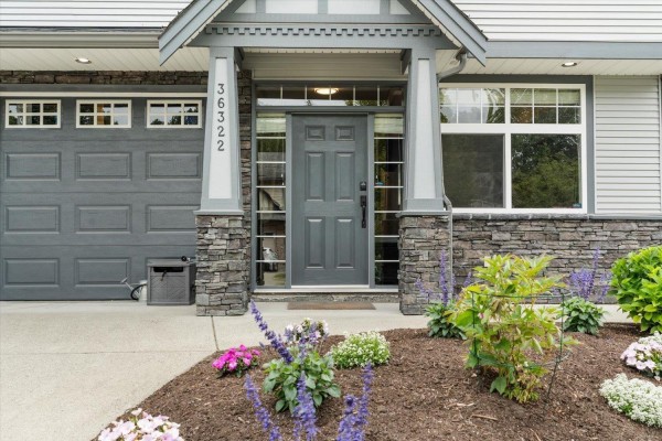 36322 Westminster Drive, Abbotsford, BC, photo 3