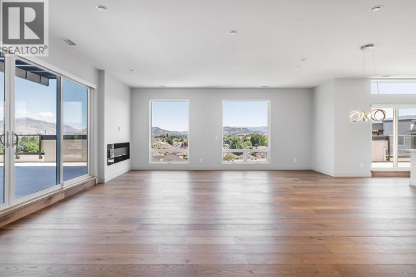 Living room - 3634 Mission Springs Drive Unit# 701, Kelowna, BC V1W0C9 Photo 5