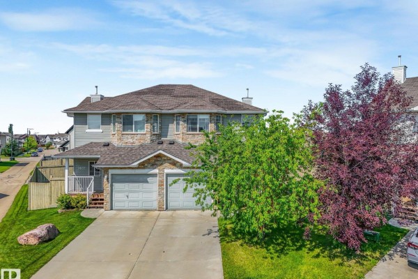 3635 11 St Nw Nw, Edmonton, AB T6T0E9 Photo 5