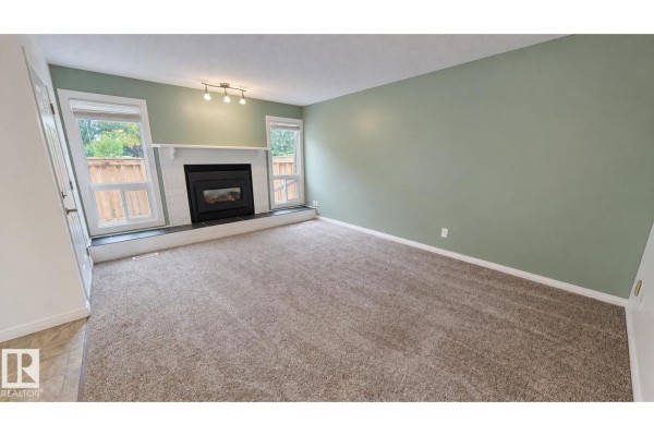 Dining room - 3637 30 Av Nw, Edmonton, AB T6L5H5 Photo 2