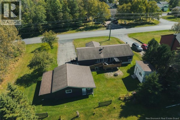 Bath (# pieces 1-6) - 364 Boulevard Long, Clair, NB E7A2C6 Photo 3