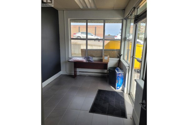 364 Lougheed Road Unit# 1, Kelowna, BC, photo 2