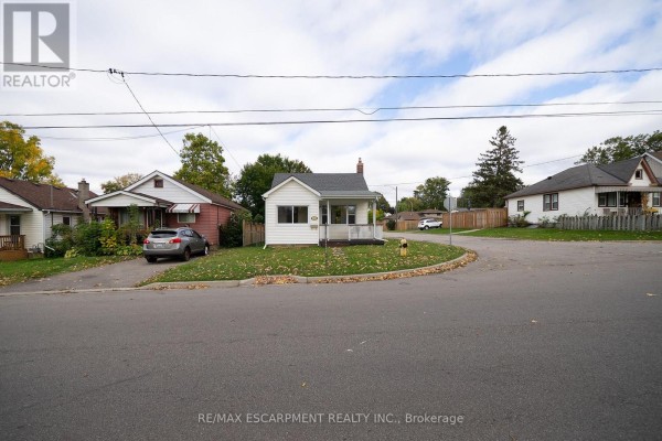 Other - 364 Wellington Street, Brantford, ON N3S4A6 Photo 2