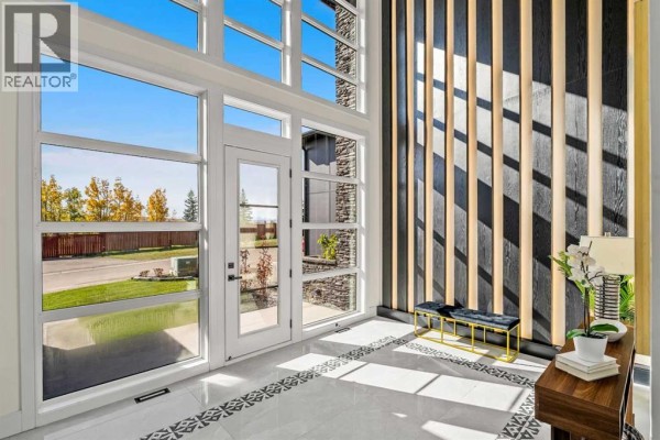 3642 85 Street Sw, Calgary