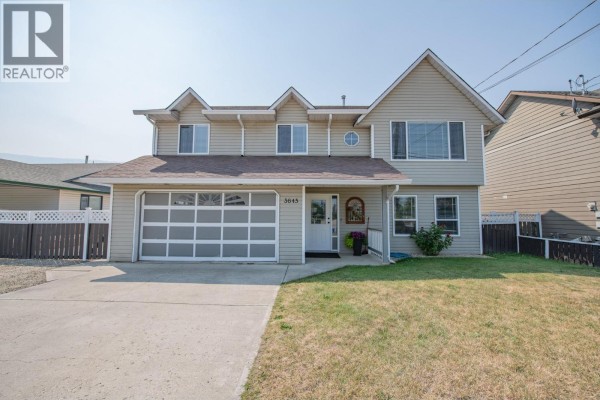 3645 Patten Drive, Armstrong, BC, photo 2