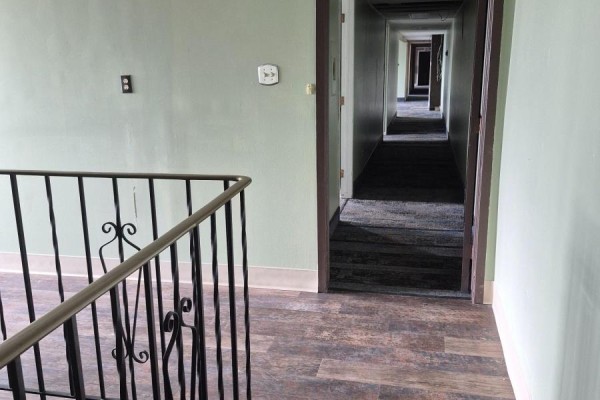 365 Grays Road, Hamilton, ON L8E2Z1 Photo 5