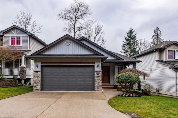 36512 E Auguston Parkway, Abbotsford, BC V3G3C6 Photo 2
