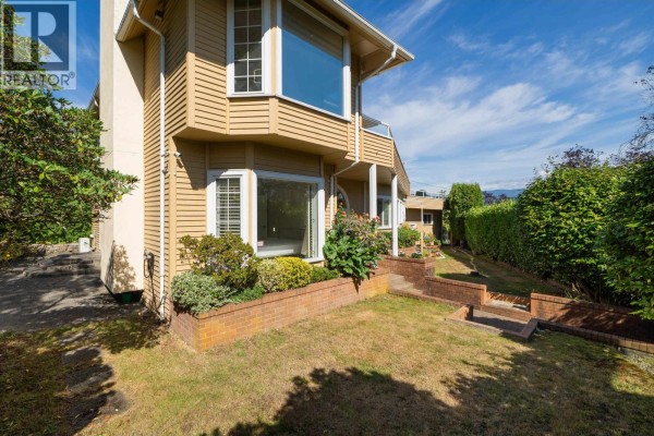 3655 Quesnel Drive, Vancouver, BC V6L3E6 Photo 4