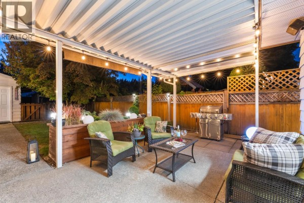 3657 Oxford Street, Port Coquitlam, BC V3B4E7 Photo 3