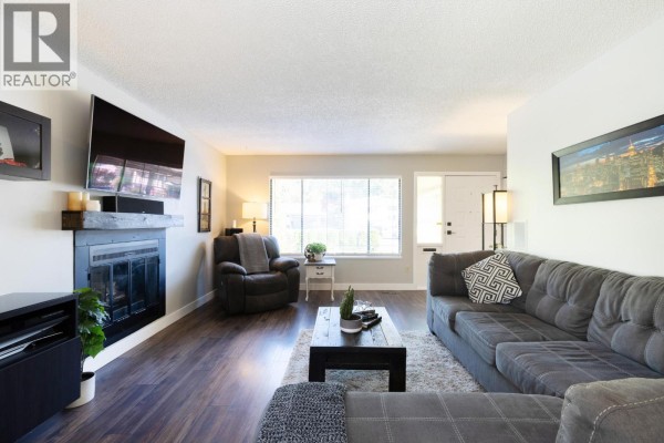 3657 Oxford Street, Port Coquitlam, BC V3B4E7 Photo 5