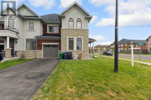 366 Remembrance Road, Brampton, ON, photo 2