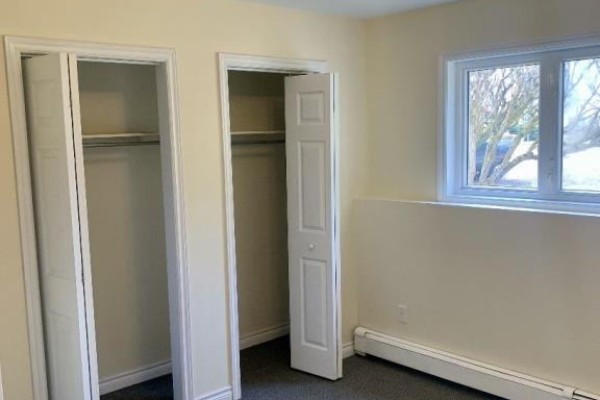 Laundry room - 366 St. Peters Road, Charlottetown, PE C1B1X2 Photo 4