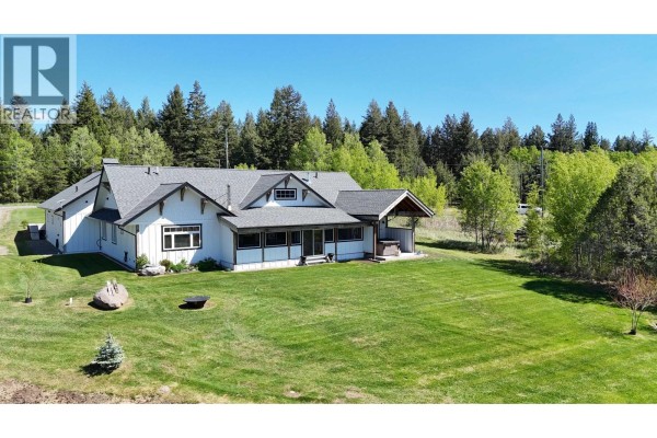 Primary Bedroom - 3660 Forbes Road, Lac La Hache, BC V0K1T1 Photo 5