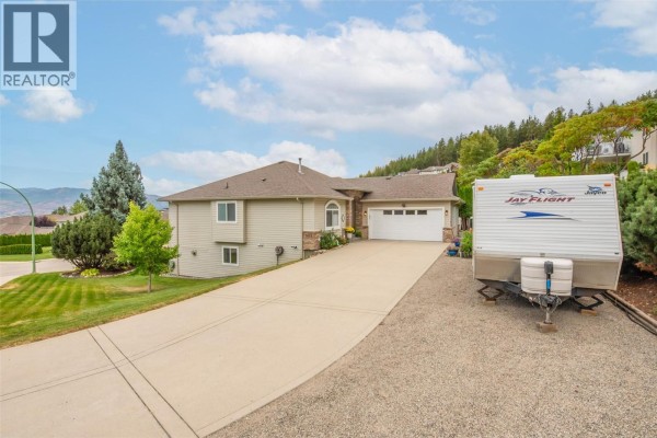 Wine Cellar - 3662 Astoria Drive, West Kelowna, BC V4T2W5 Photo 2