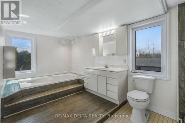 3668 Champlain Street, Clarence Rockland, ON, photo 2