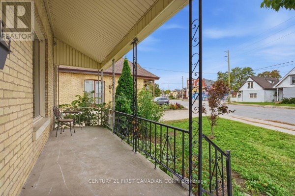 367 Hamilton Road, London East, ON N5Z1R6 Photo 4