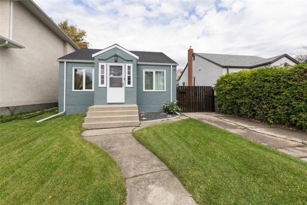 367 Jamison Avenue, Winnipeg