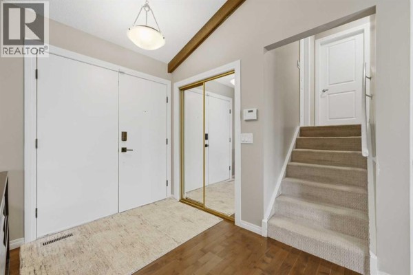 3pc Bathroom - 367 Norseman Road Nw, Calgary, AB T2K5N8 Photo 4