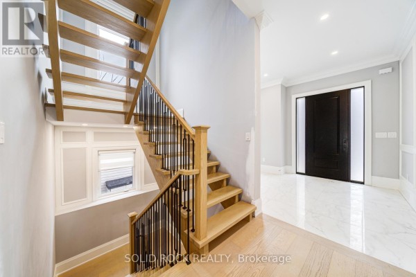 Laundry room - 367 Penn Avenue, Newmarket, ON L3Y2S7 Photo 4