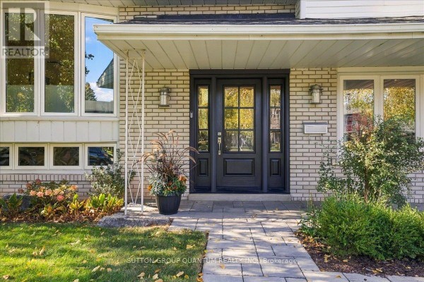 4pc Ensuite bath - 368 Aurora Crescent, Burlington, ON L7N2A9 Photo 5