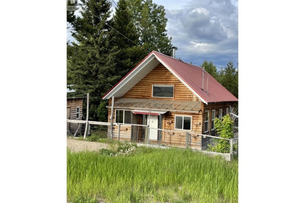 Kitchen - 368 Cinnamon Street, Bear Lake, BC V0J3G0 Photo 2