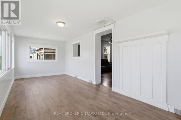 Other - 368 Wellington Avenue S, North Perth, ON N4W2J2 Photo 4