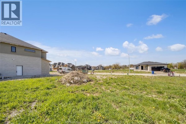 3692 Farrow Avenue, Windsor, ON N8H0B3 Photo 5