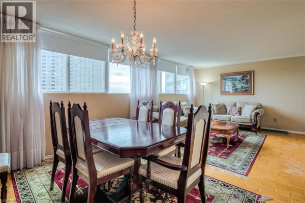 3pc Bathroom - 3695 Kaneff Crescent Unit# 612, Mississauga, ON L5A4B6 Photo 5