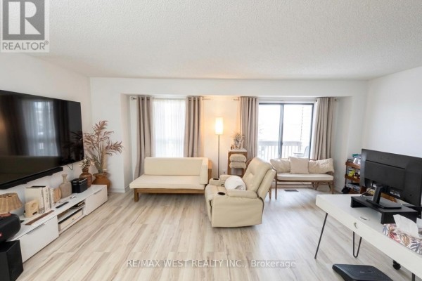 Primary Bedroom - 37 - 69 Maple Branch Path, Toronto, ON M9P3T4 Photo 4