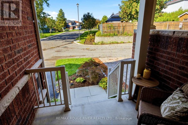 Eating area - 37 - 715 Grandview Street N, Oshawa, ON L1K0N2 Photo 4