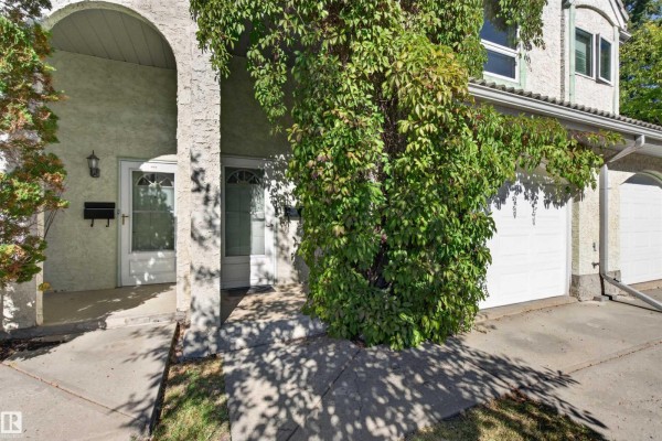 Kitchen - #37 9520 174 St Nw, Edmonton, AB T5T5Z3 Photo 3