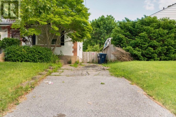 37 Adanac Drive, Toronto, ON, photo 3