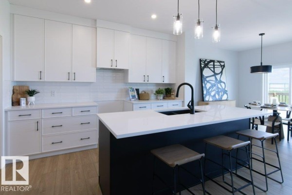Kitchen - 37 Axelwood Cr, Spruce Grove, AB T7X4G4 Photo 3