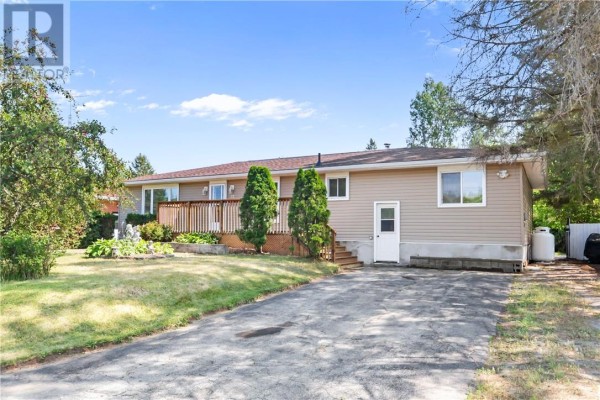 37 Baldwin, Mckerrow, ON, photo 3