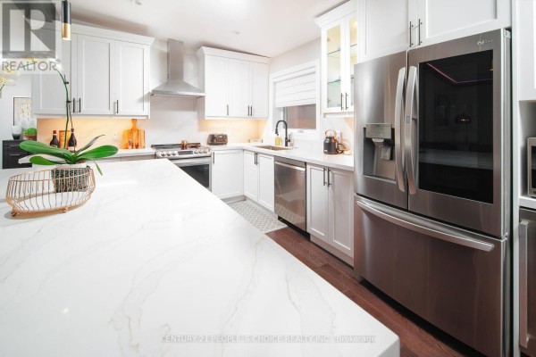 37 Bentworth Avenue, Toronto, ON M6A1P1 Photo 4