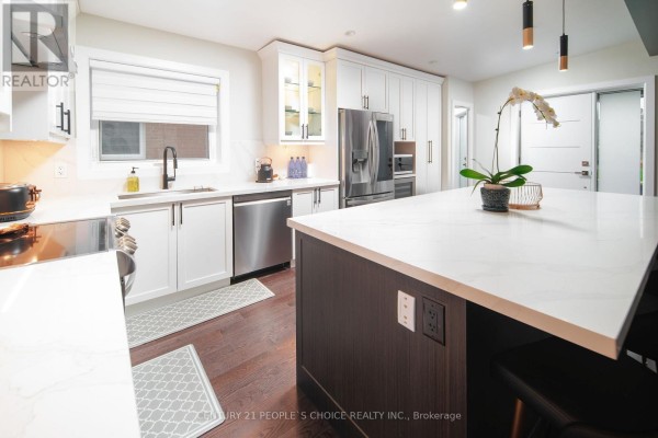 37 Bentworth Avenue, Toronto, ON M6A1P1 Photo 5