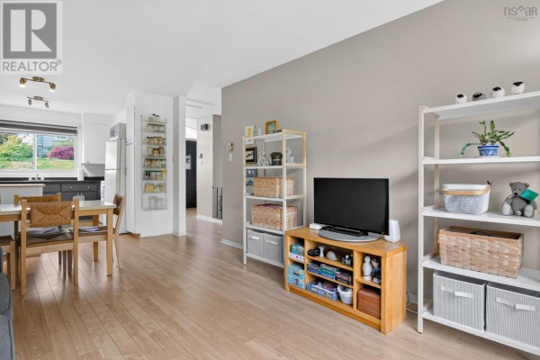 Primary Bedroom - 37 Clearview Street, Halifax, NS B3R1N7 Photo 4