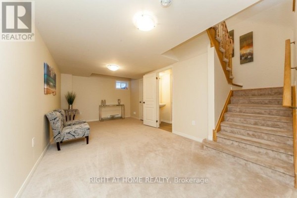Dining room - 37 Comfort Way, Whitby, ON L1N0K5 Photo 3