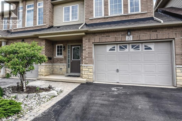 4pc Bathroom - 37 Cornerstone Drive, 10th Line Shore, ON L8J0A1 Photo 3