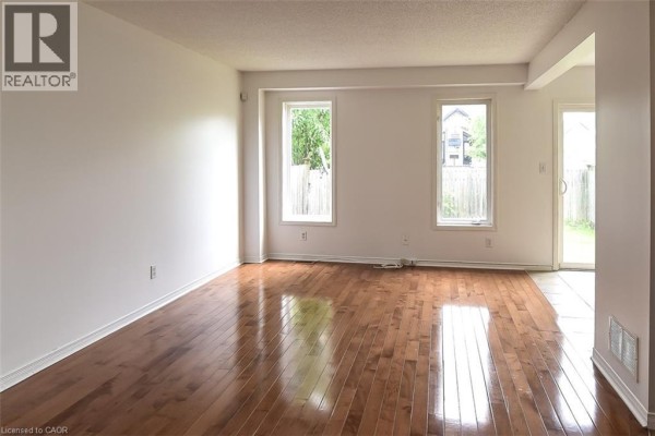 Bedroom - 37 Cornerstone Drive, 10th Line Shore, ON L8J0A1 Photo 5