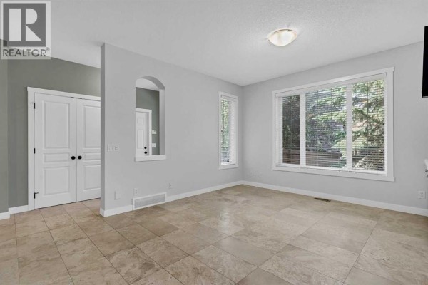 Living room - 37 Cranleigh Heath Se, Calgary, AB T3M0E5 Photo 4