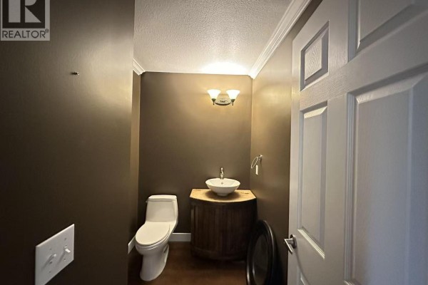 37 Deerwood Place, Port Moody, BC V3H4X7 Photo 5