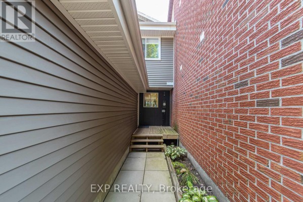 37 Dignard Street, Russell, ON K0A1W0 Photo 2