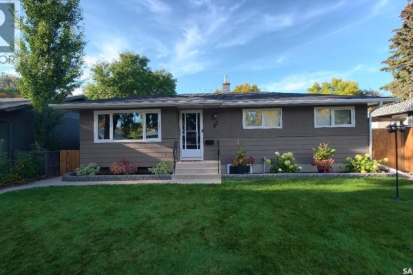 37 Dunning Crescent, Saskatoon