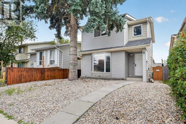 4pc Bathroom - 37 Erin Croft Crescent Se, Calgary, AB T2B2T8 Photo 2