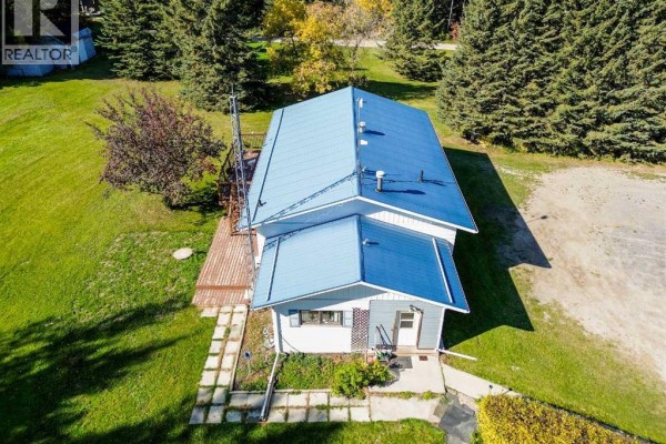 Kitchen - 37 Everdell Drive, Rural Clearwater County, AB T4T2A2 Photo 4