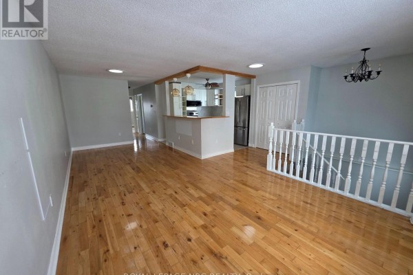 Dining room - 37 Fox Trail Drive, St  Catharines, ON L2S3T7 Photo 2