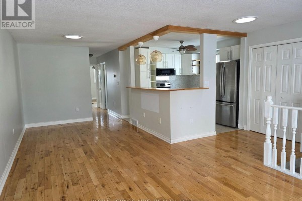 Kitchen - 37 Fox Trail Drive, St  Catharines, ON L2S3T7 Photo 3