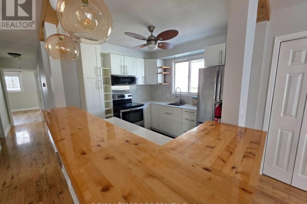 Primary Bedroom - 37 Fox Trail Drive, St  Catharines, ON L2S3T7 Photo 4
