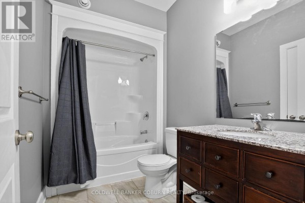 Bathroom - 37 Galens Way, North Grenville, ON K0G1J0 Photo 5